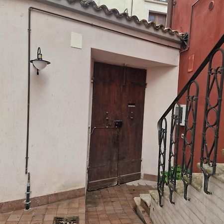 Вилла Vagabondando Travel House Л'Акуила Экстерьер фото